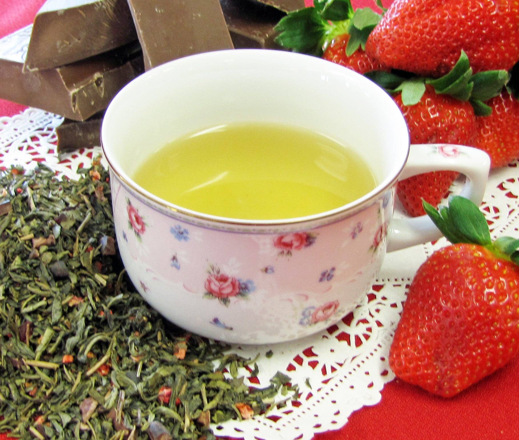 Crème de la Berry Green Dessert Tea - 4 Ounce Tin