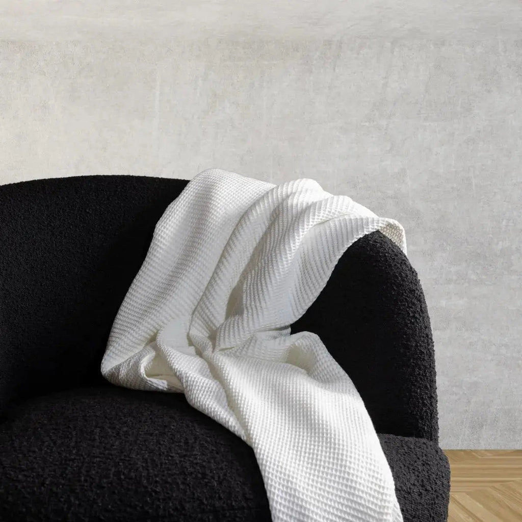 Cozy Blanket: Blissful Bamboo Waffle Throw Blanket