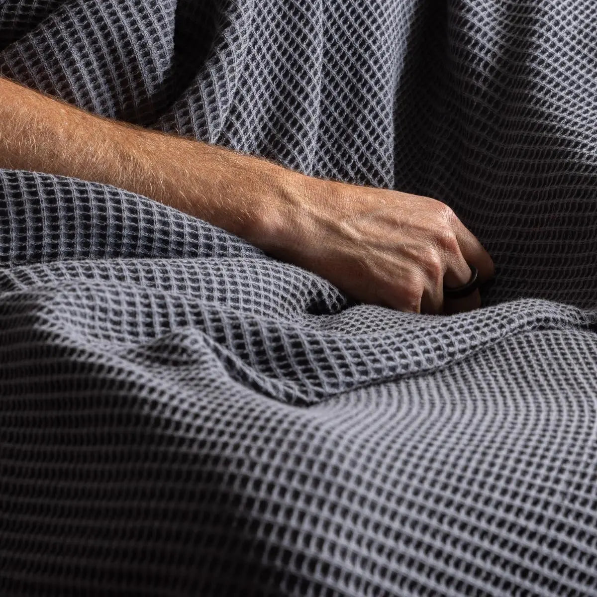 Cozy Blanket: Blissful Bamboo Waffle Throw Blanket